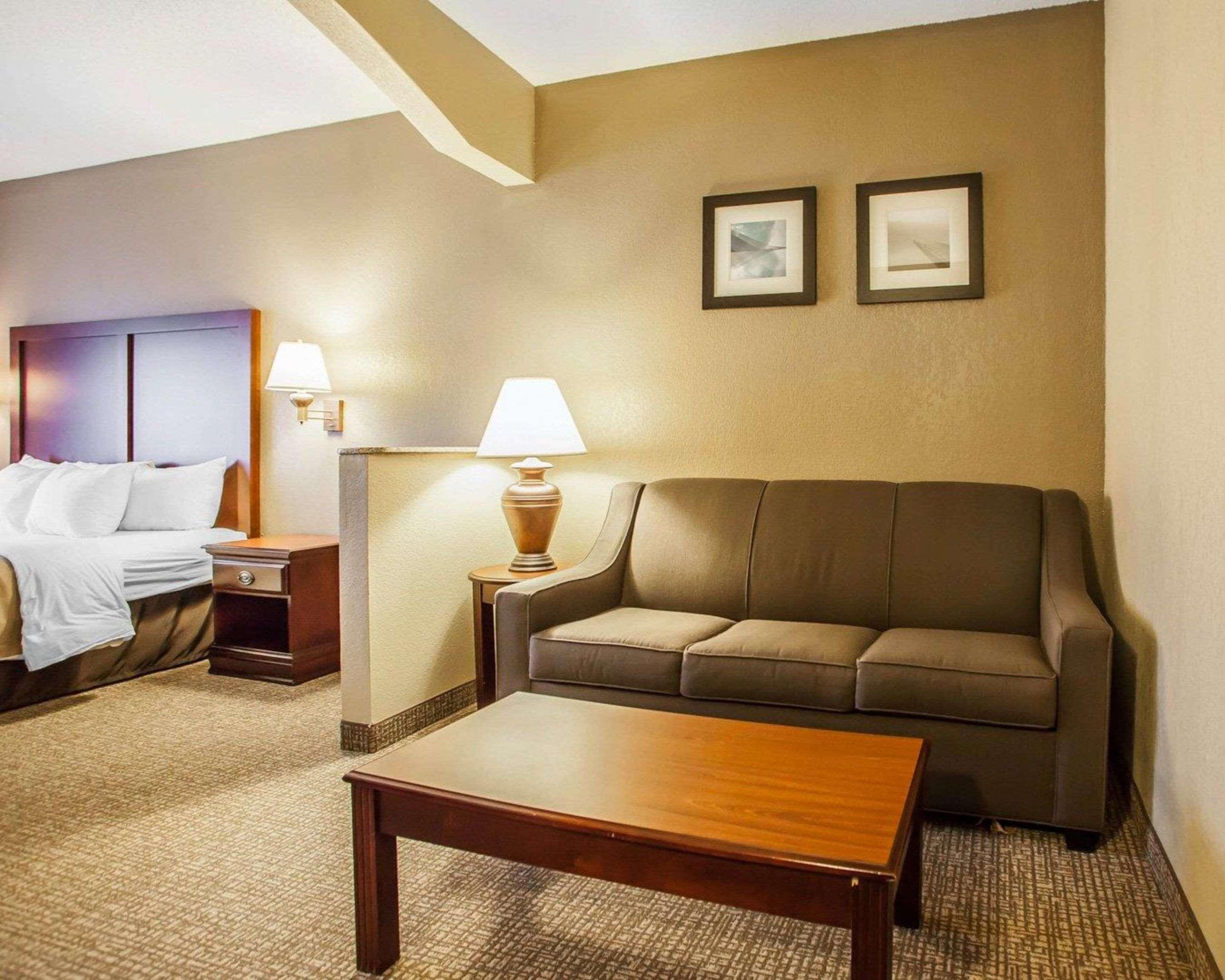 Comfort Inn & Suites St Louis-O'Fallon Eksteriør billede