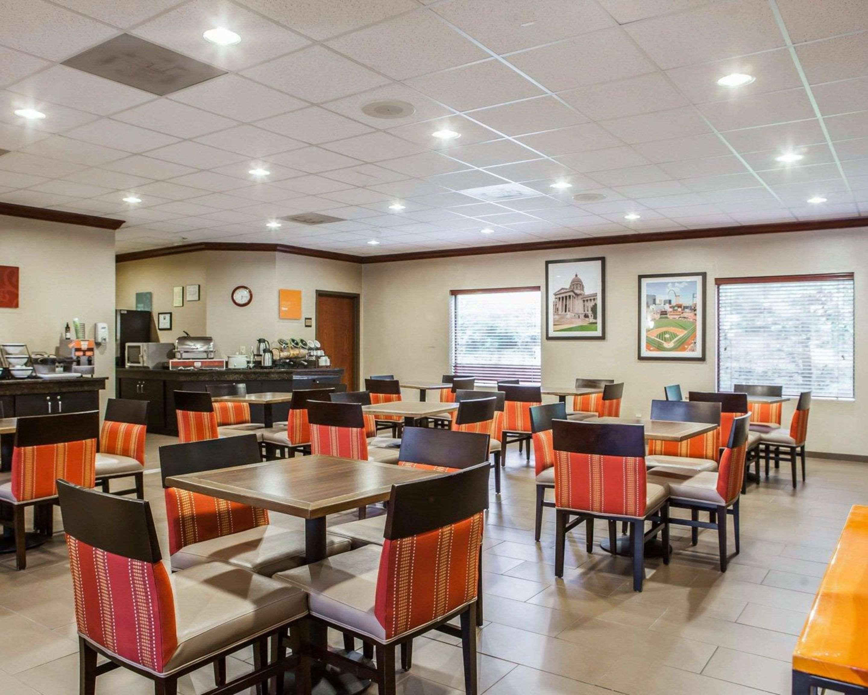 Comfort Inn & Suites St Louis-O'Fallon Eksteriør billede